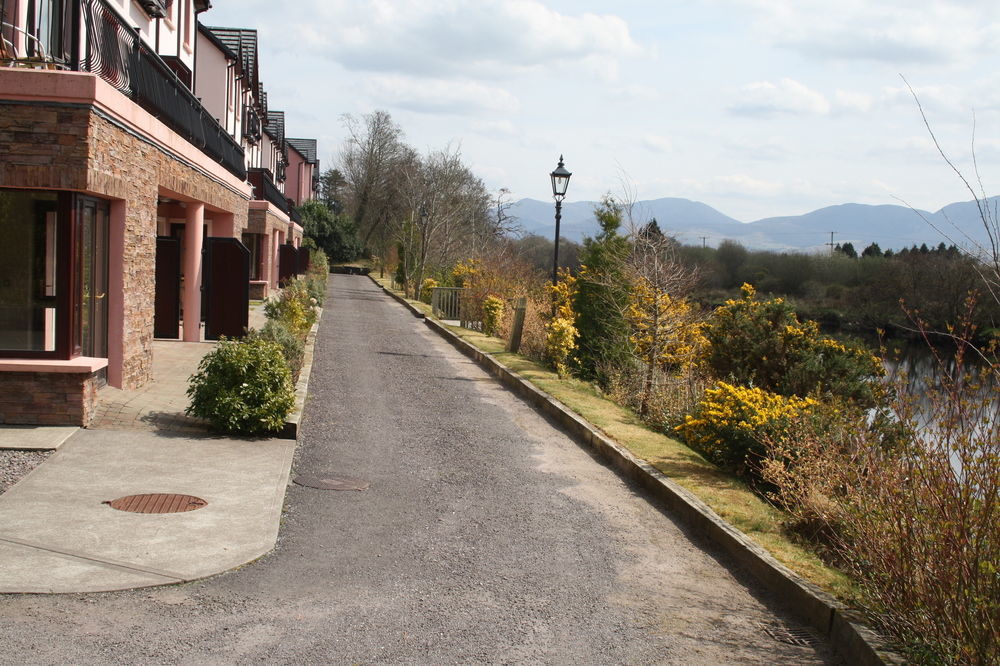 2 Mile Lodge Kenmare Buitenkant foto