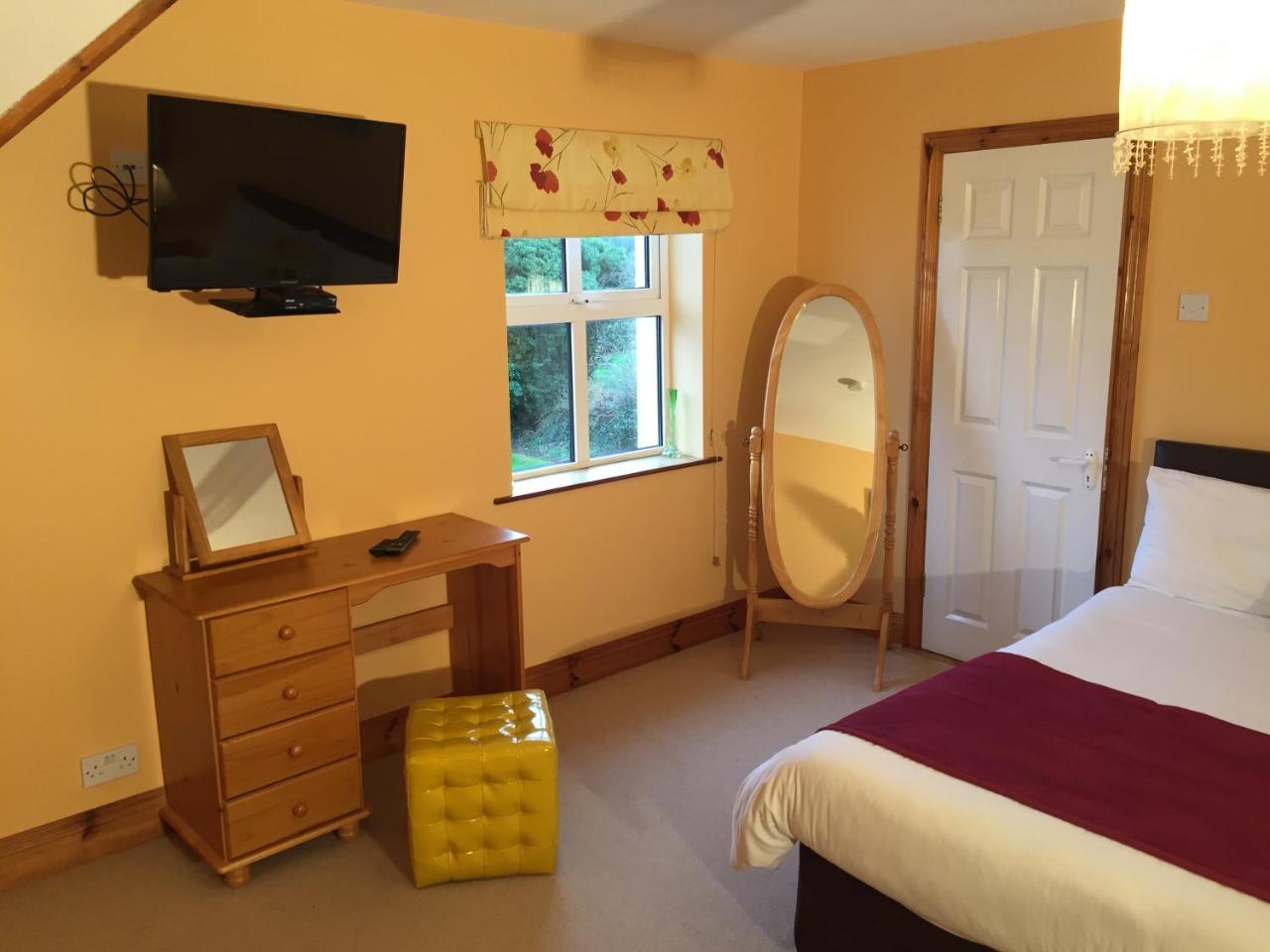 2 Mile Lodge Kenmare Buitenkant foto